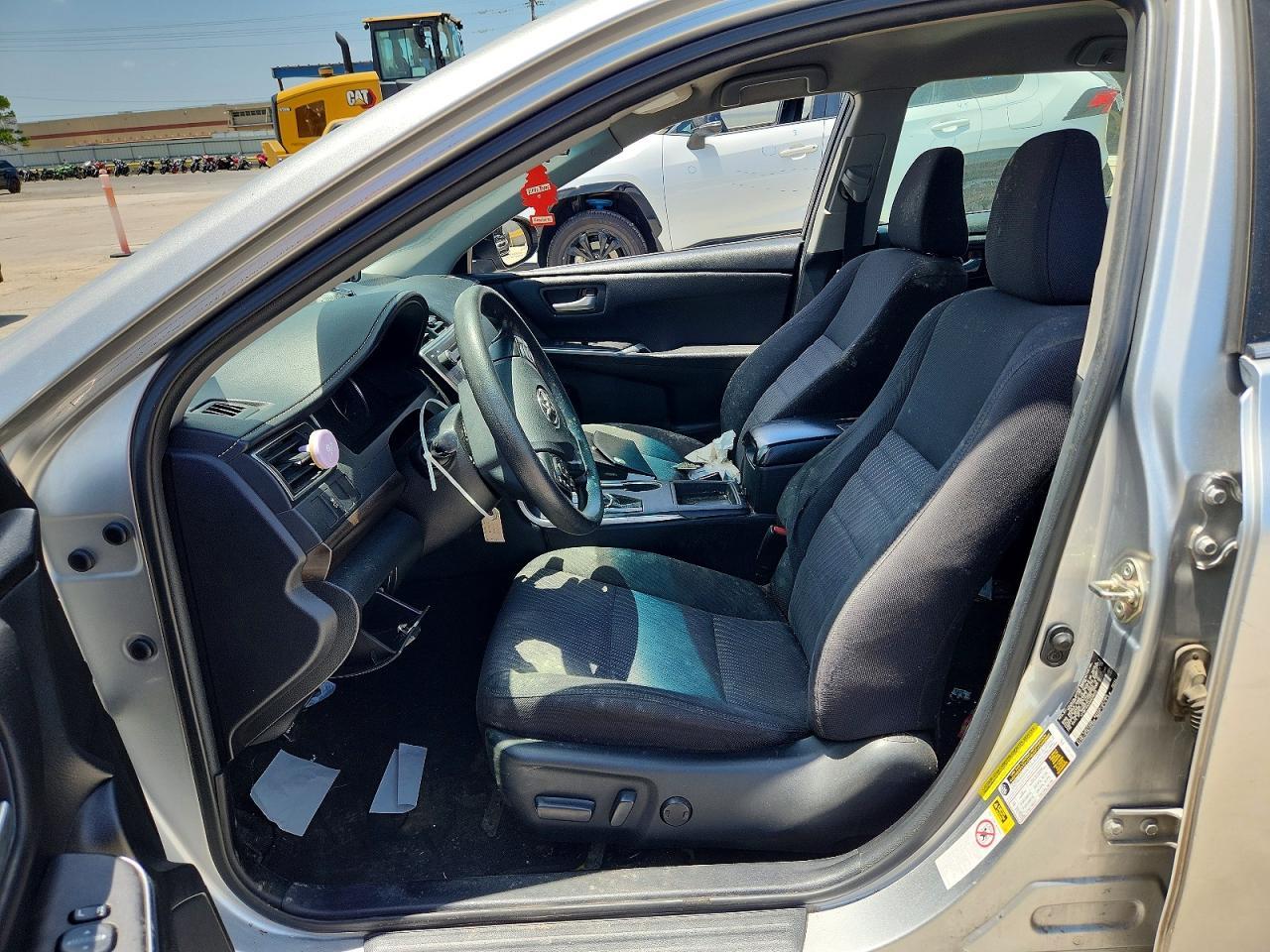 2017 Toyota Camry Le - Image 7