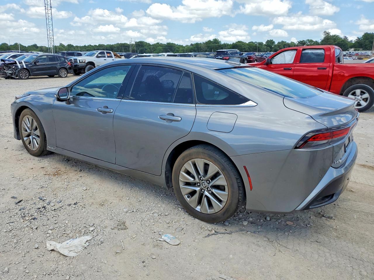 2023 Toyota Mirai Xle - Image 2