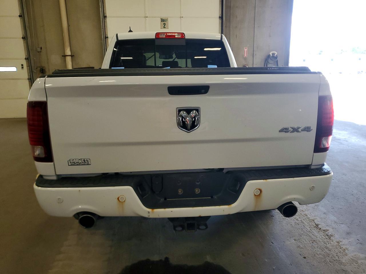 2017 Ram 1500 Sport - Фото 6