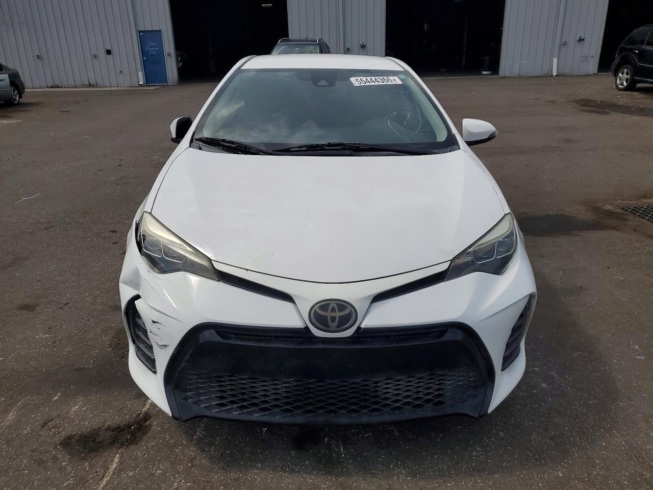 2018 Toyota Corolla Se - Фото 5
