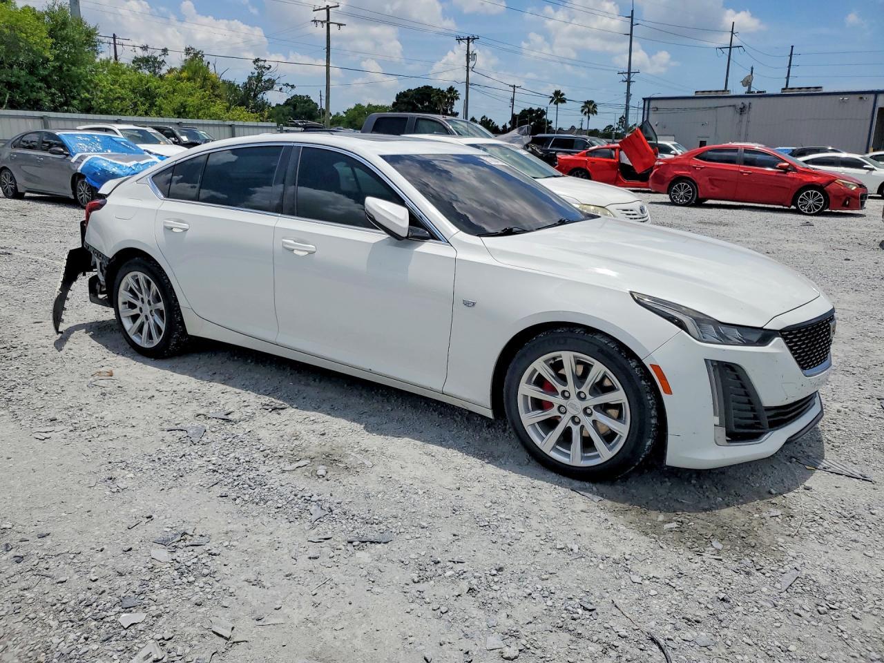 2021 Cadillac Ct5 Luxury - Image 4