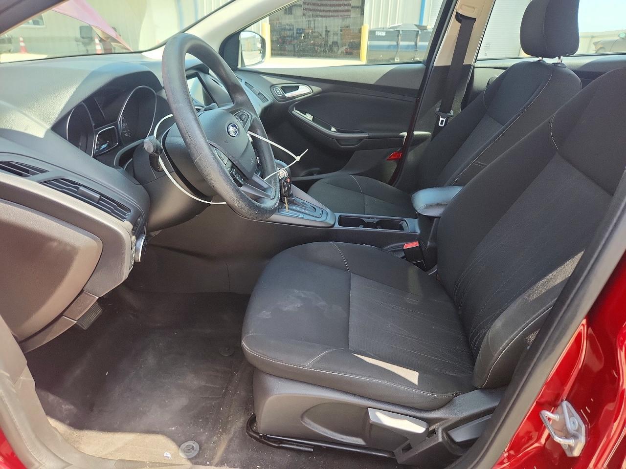 2017 Ford Focus - Image 7