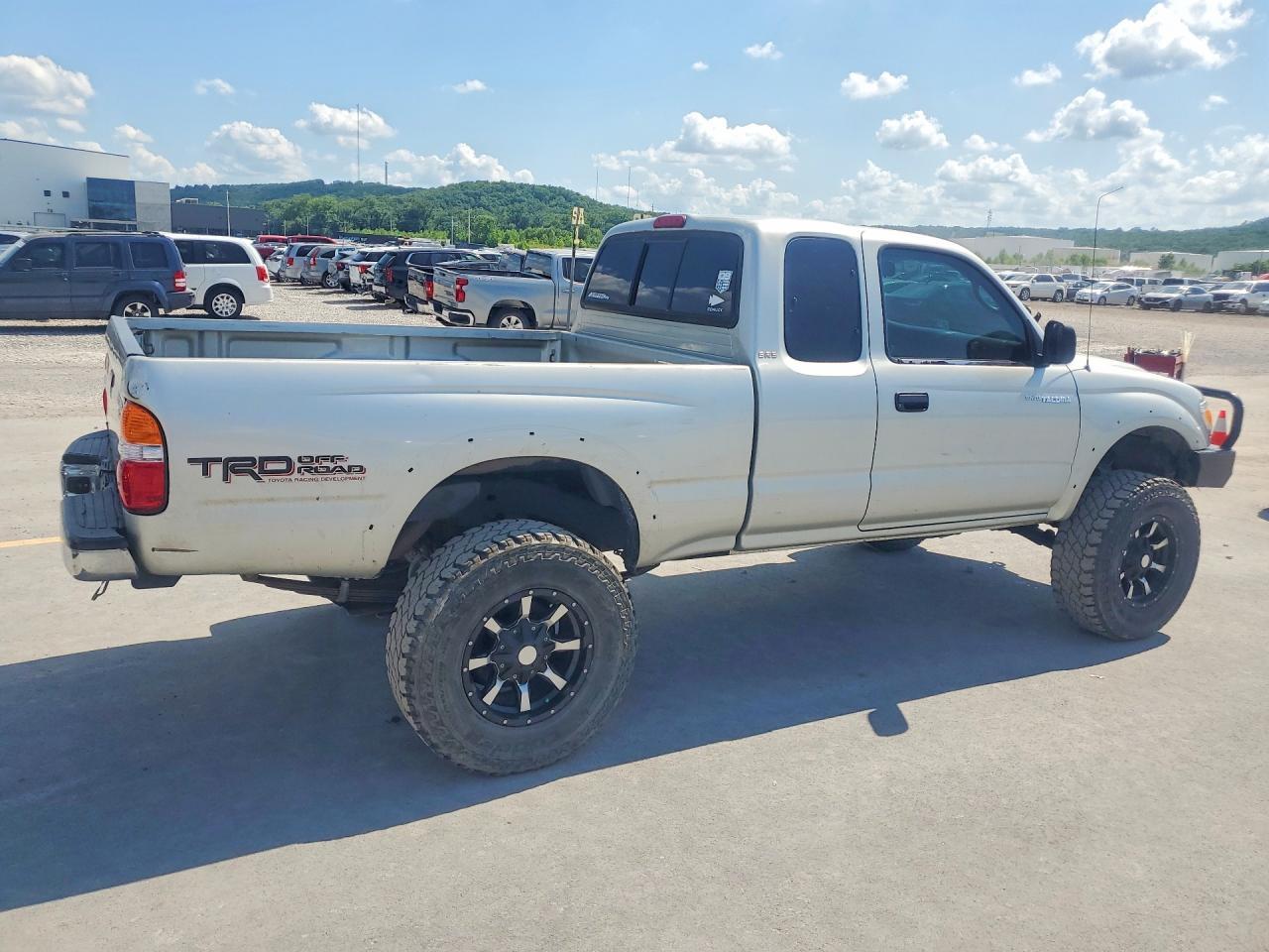 2001 Toyota Tacoma Xtracab - Фото 3
