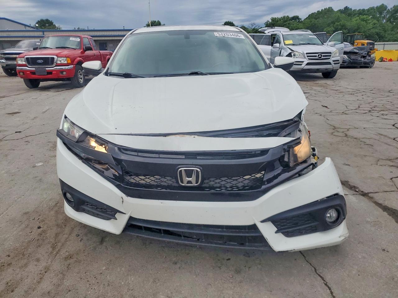 2018 Honda Civic - Image 5