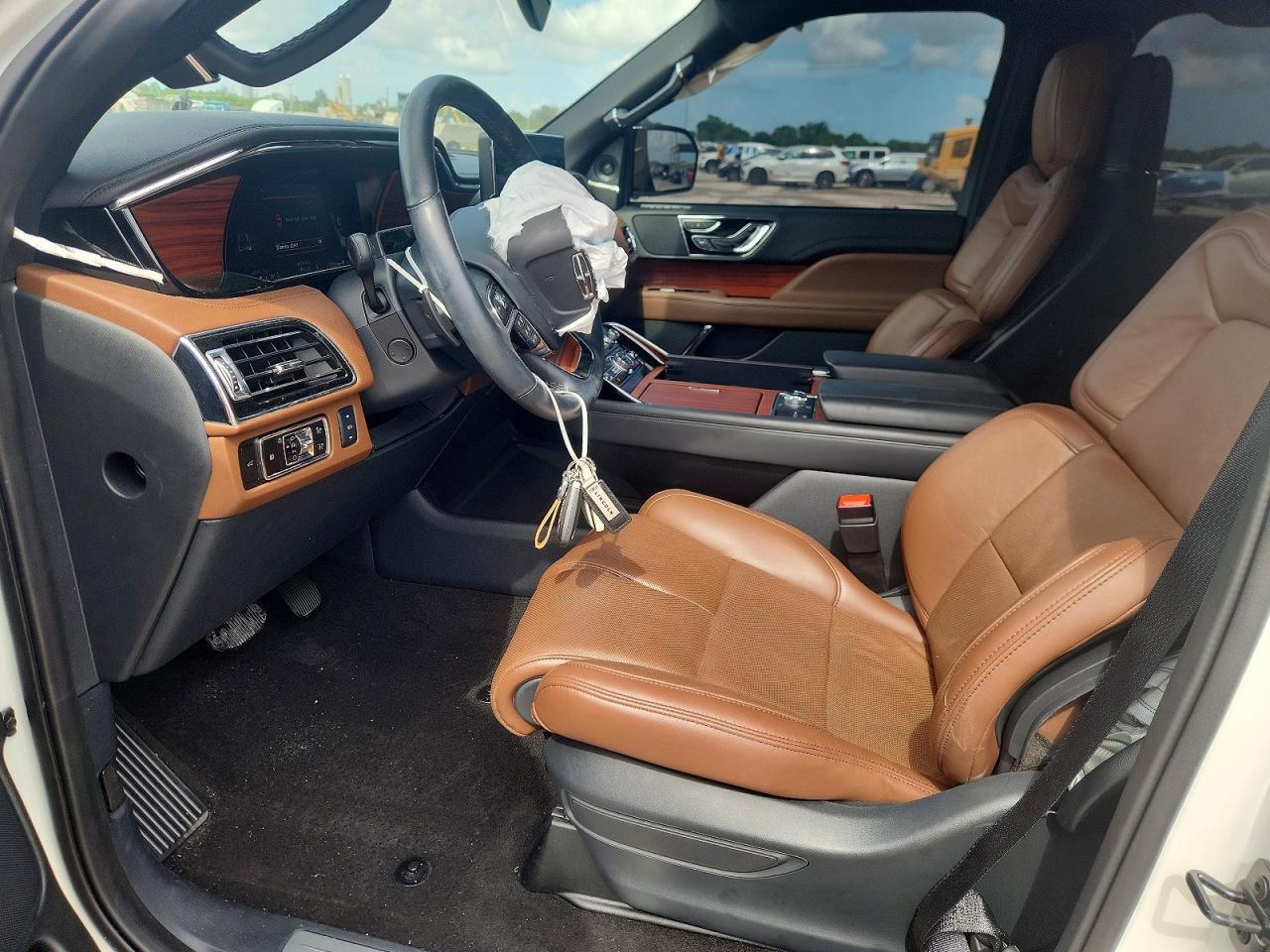 2024 Lincoln Navigator Reserve - Фото 7