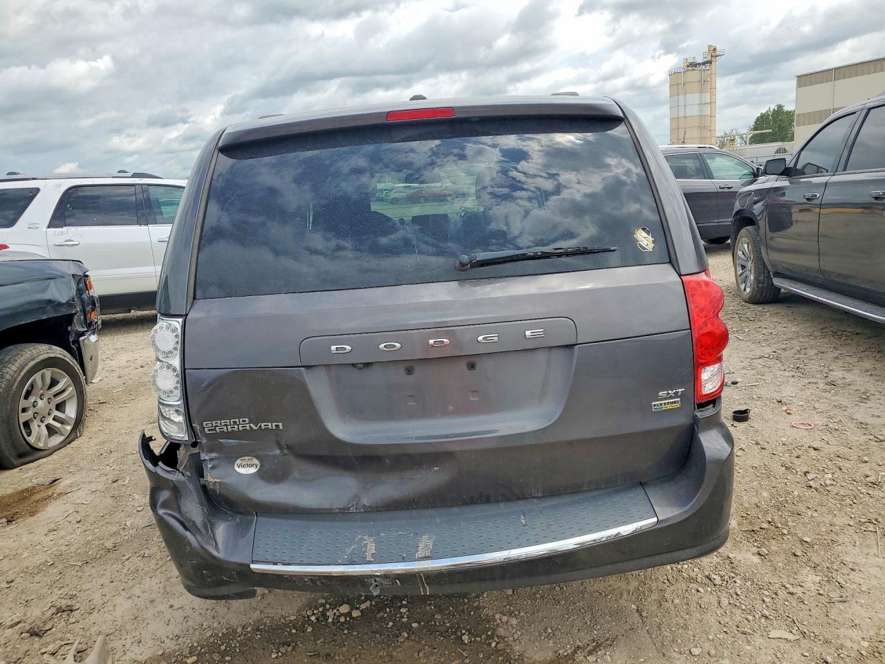 2019 Dodge Grand Caravan Sxt - Image 6