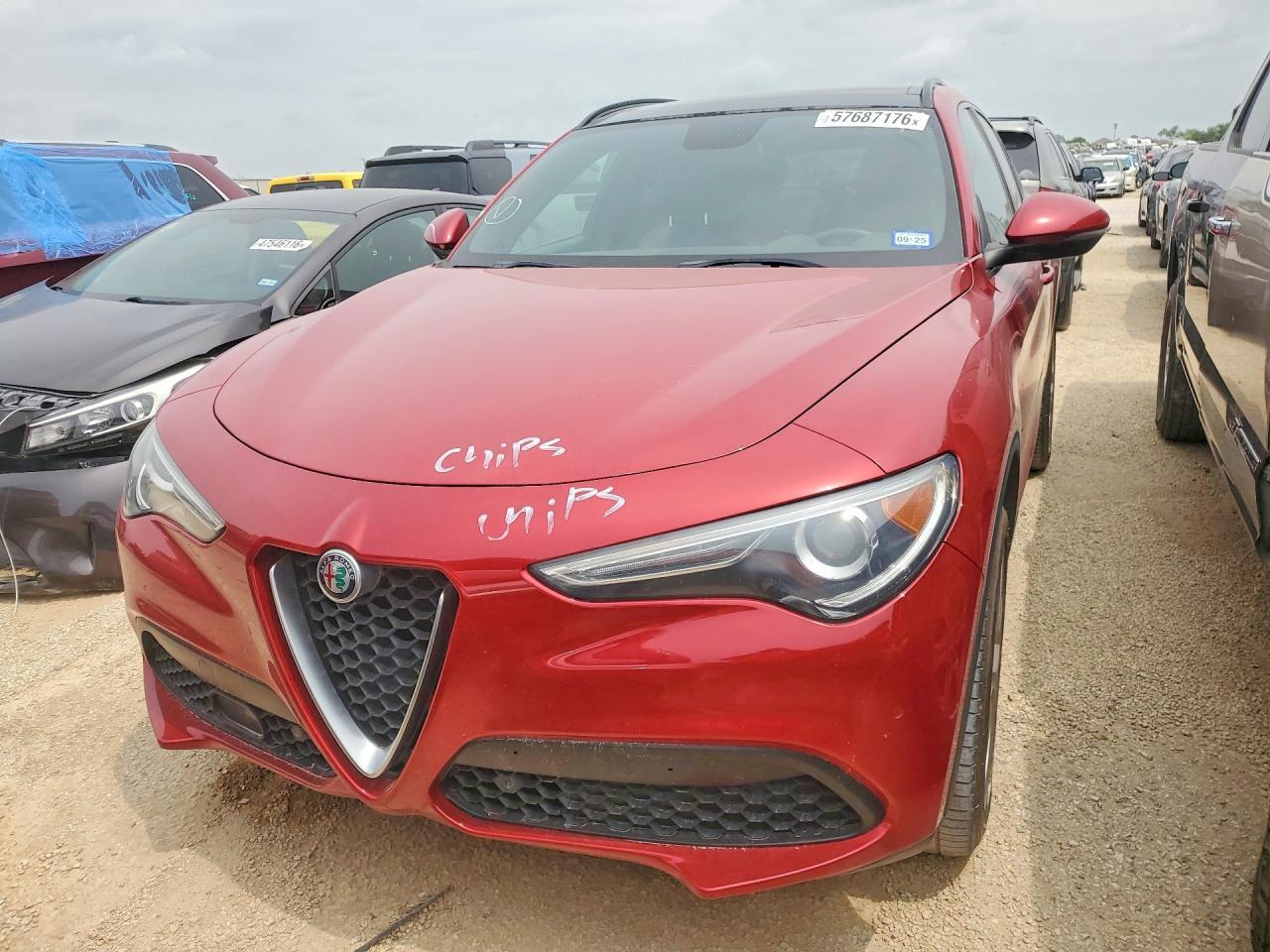 2018 Alfa Romeo Stelvio Ti Sport - Фото 5