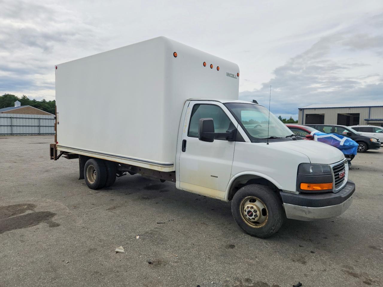 2019 GMC Savana Box Truck ** R & D * Cln Title * Pri Fleet ** - Фото 4