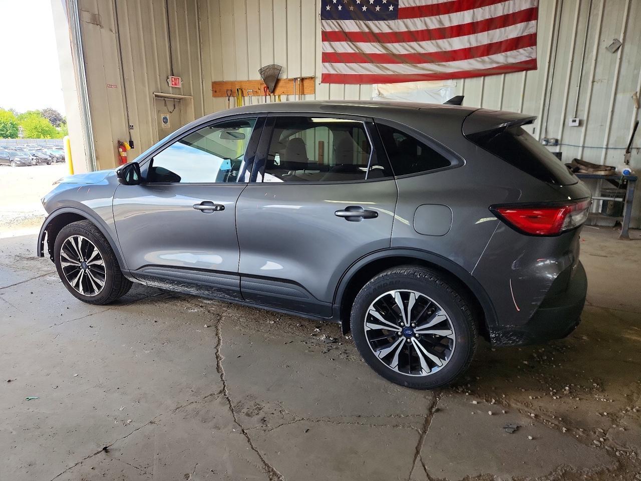 2021 Ford Escape Se - Image 2