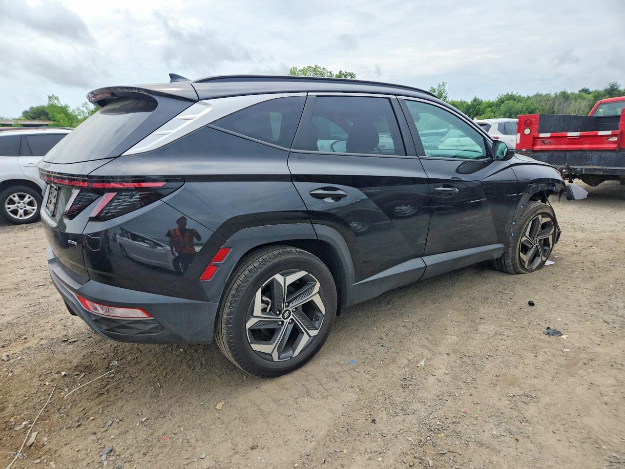 2024 Hyundai Tucson - Image 3
