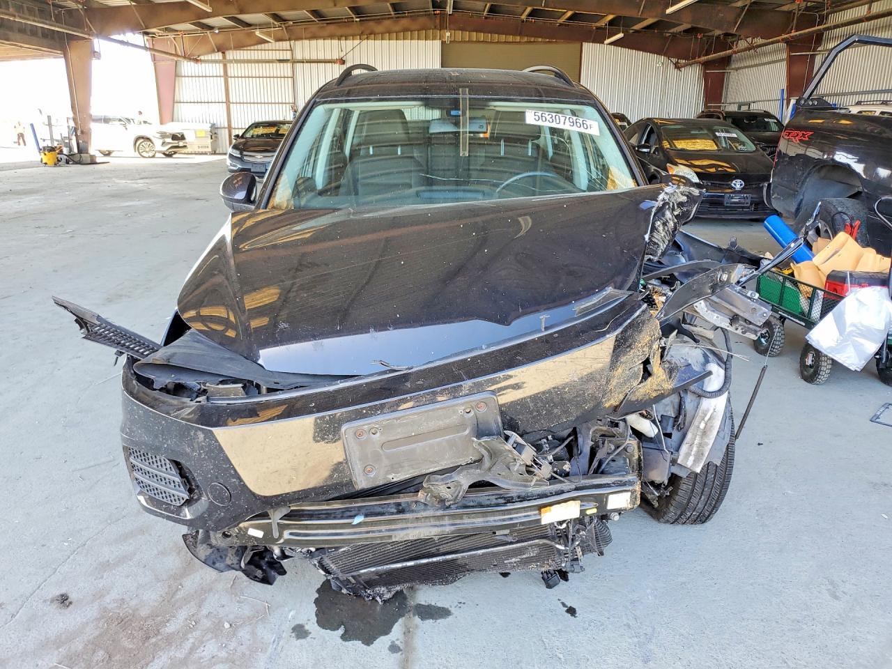2016 Volkswagen Tiguan S - Image 5