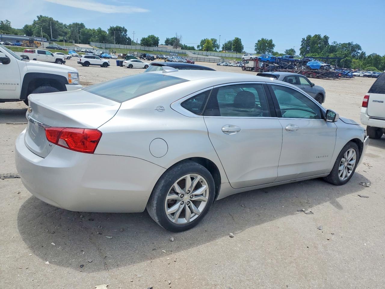 2020 Chevrolet Impala Lt - Image 3
