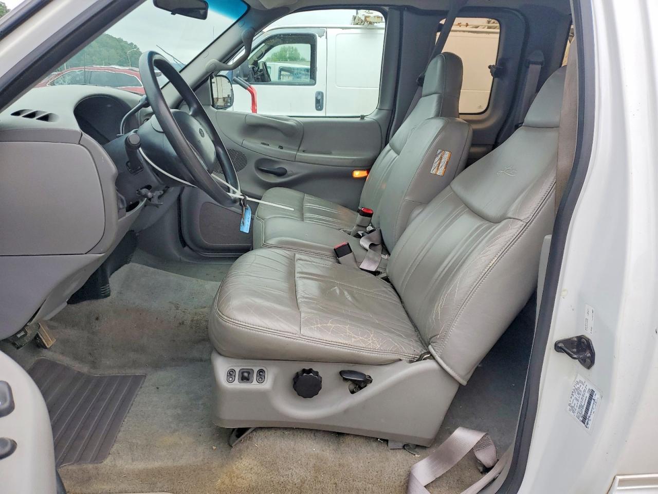 1997 Ford F150 - Фото 7