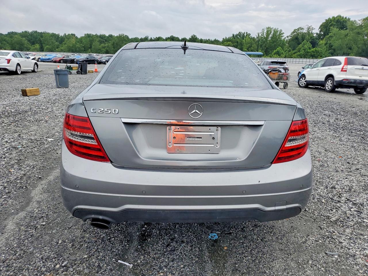 2013 Mercedes-Benz C 250 - Фото 6