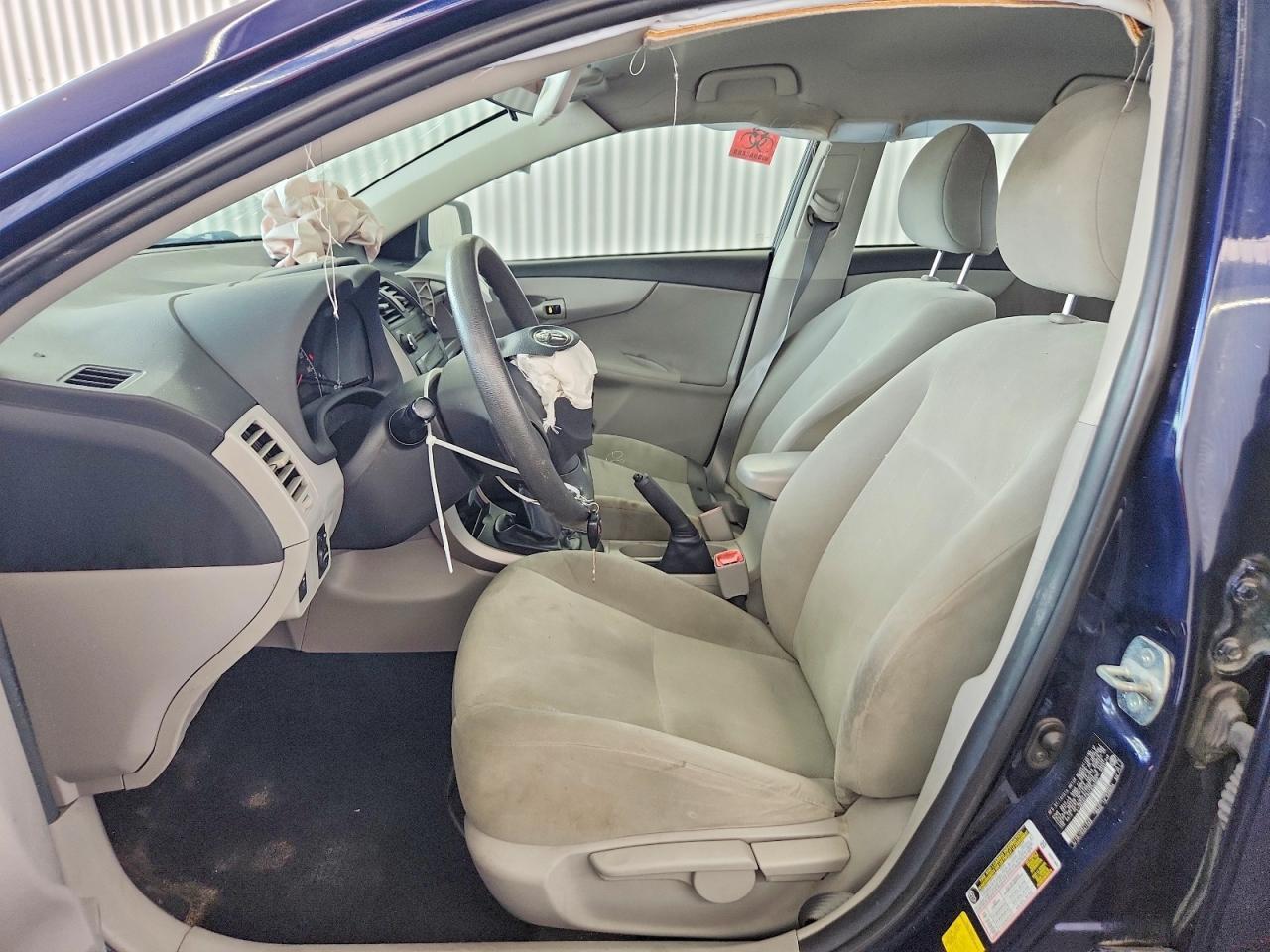 2012 Toyota Corolla L - Фото 7