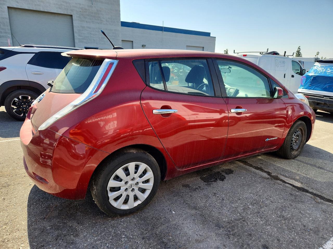 2013 Nissan Leaf S - Фото 3