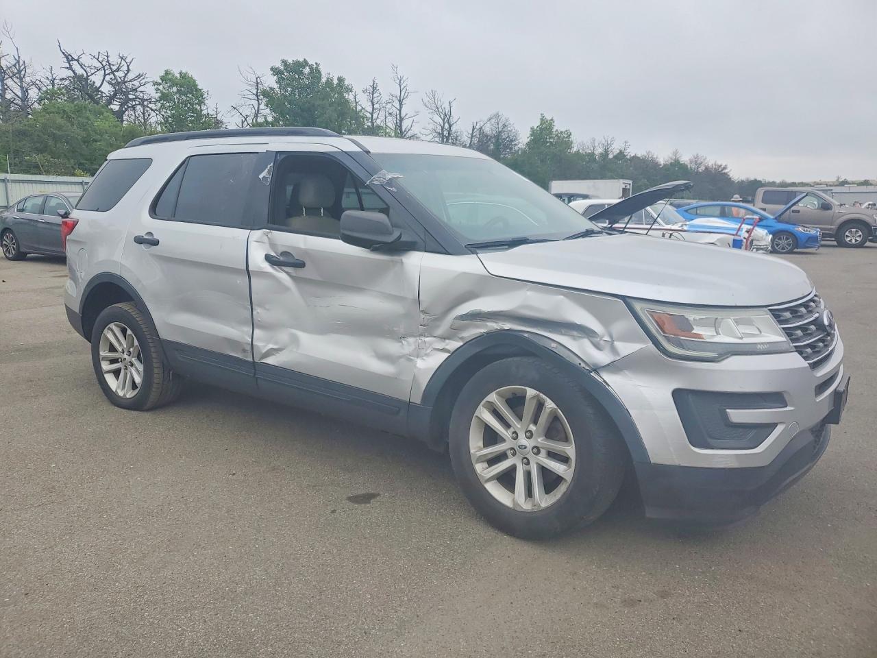 2017 Ford Explorer - Фото 4