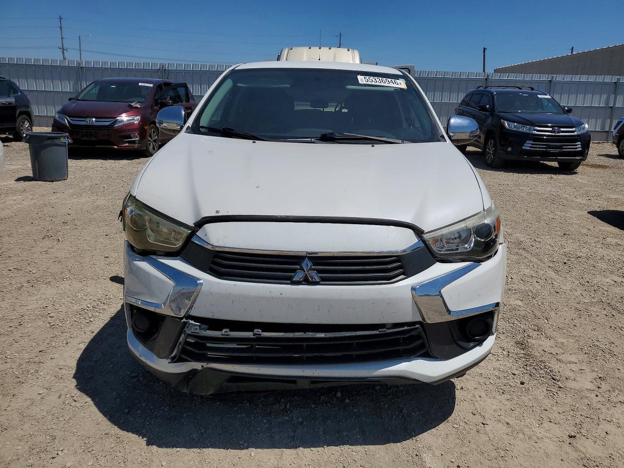 2017 Mitsubishi Outlander Sport Es - Image 5