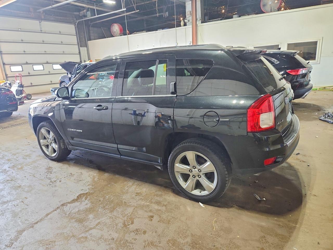 2011 Jeep Compass Limited - Image 2