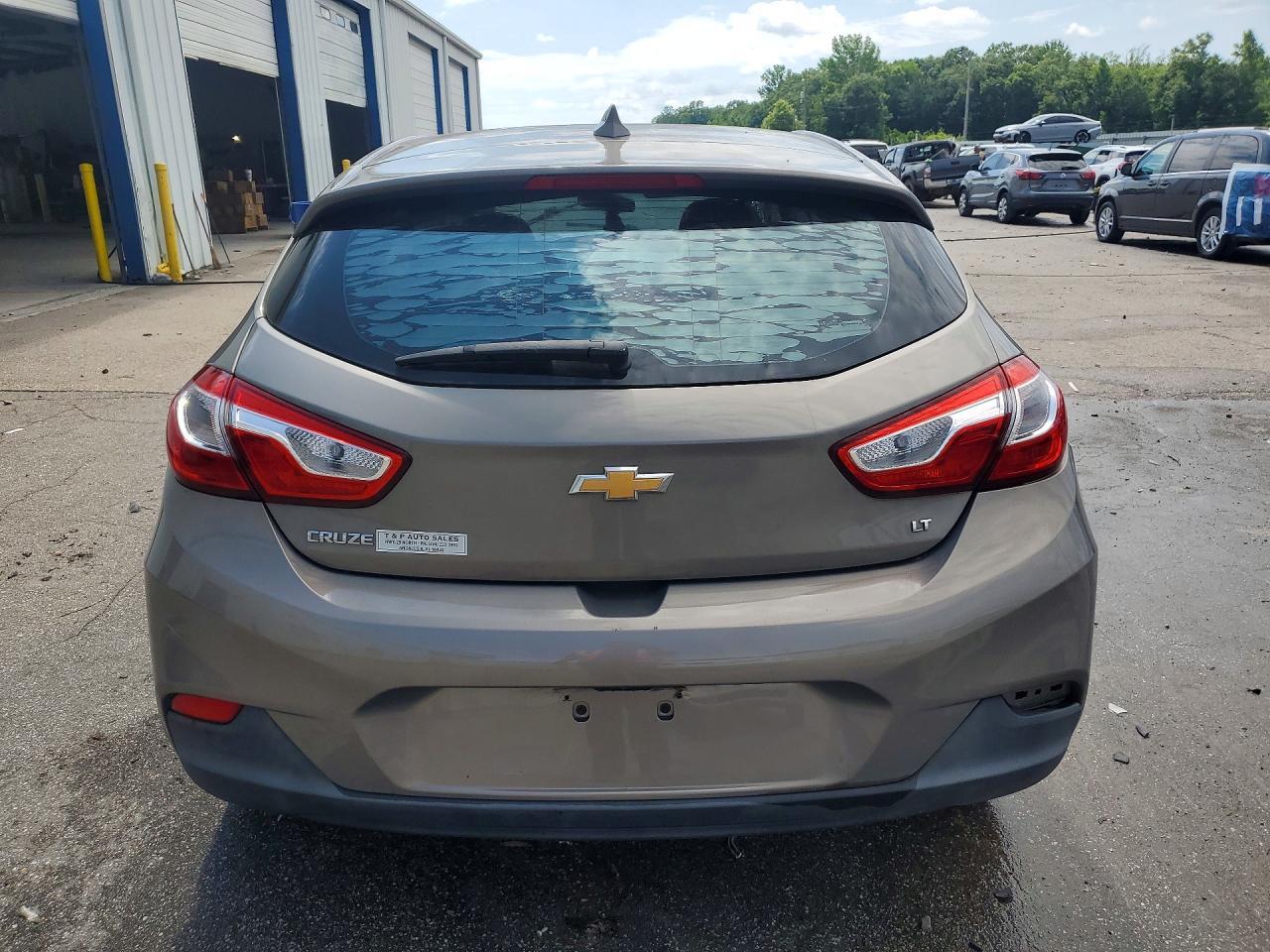 2017 Chevrolet Cruze Lt - Image 6