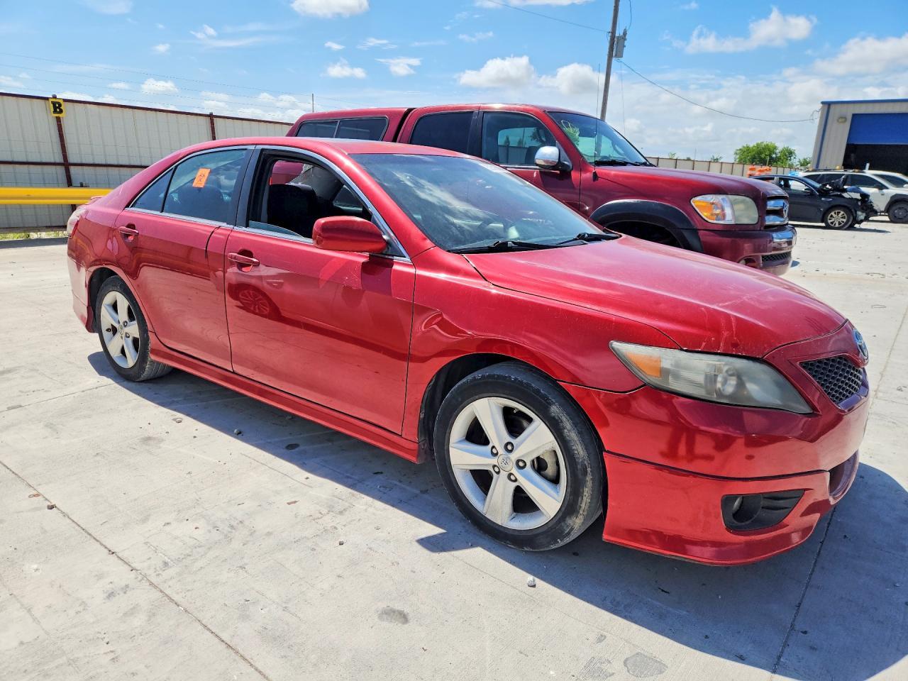 2010 Toyota Camry Se - Image 4