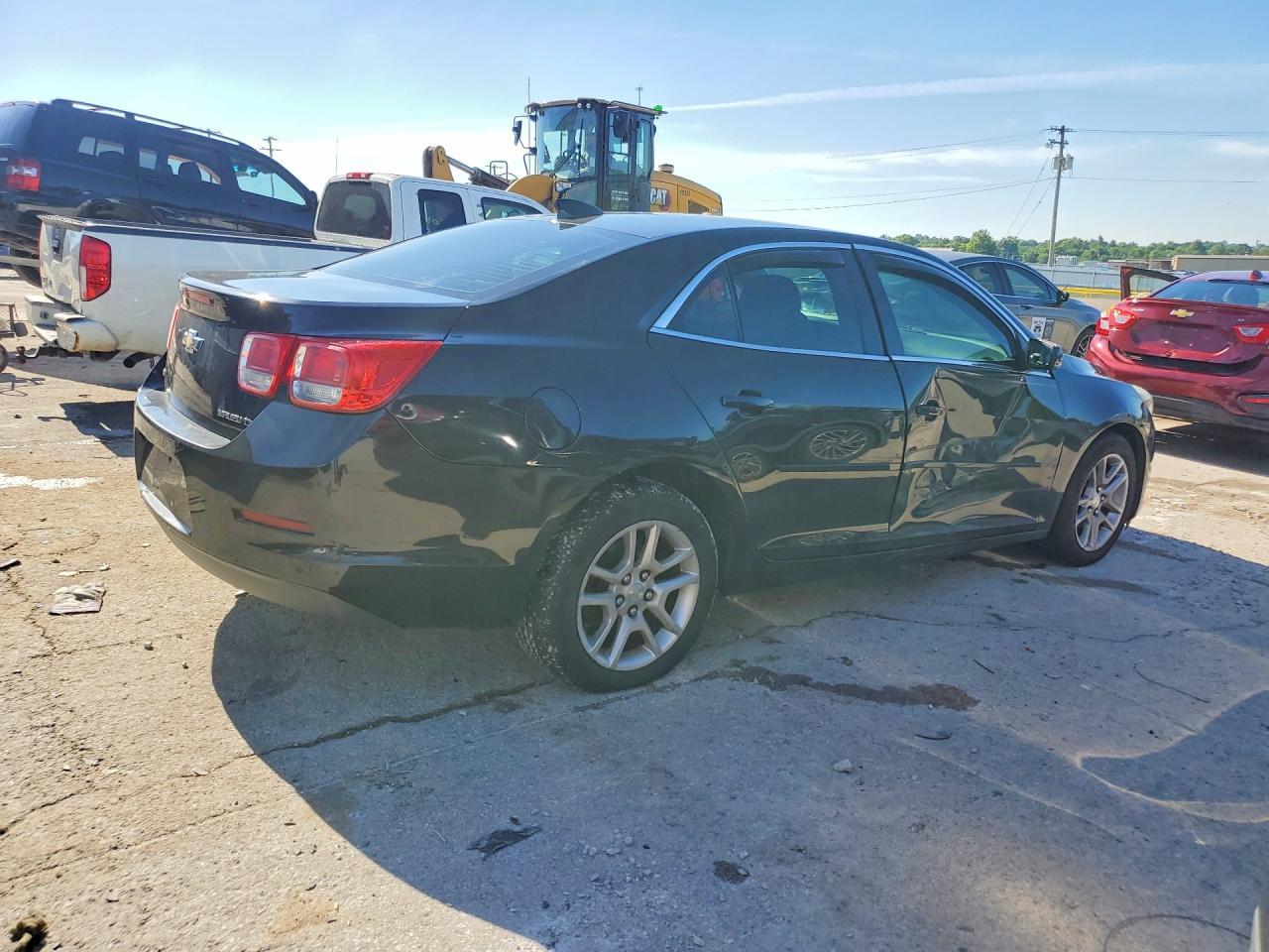 2015 Chevrolet Malibu 1Lt - Фото 3