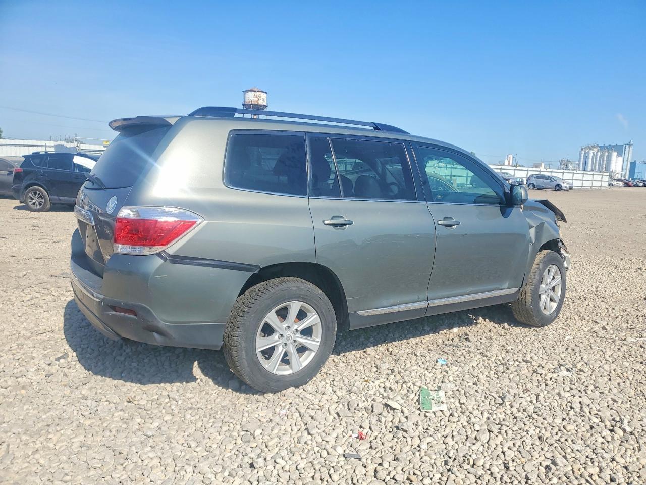 2011 Toyota Highlander Limited - Image 3