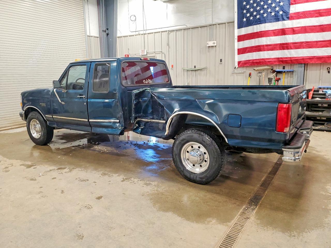 1997 Ford F250 - Фото 2