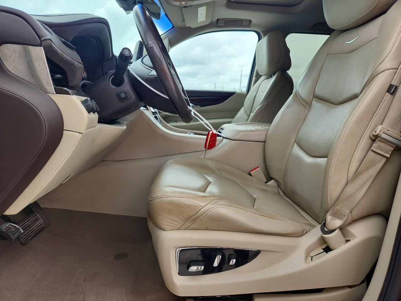 2017 Cadillac Escalade Luxury - Фото 7