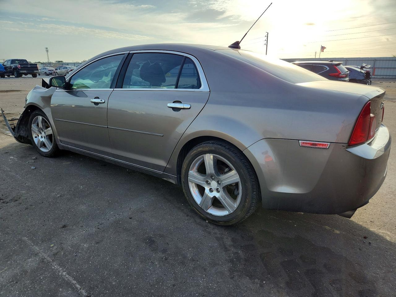 2012 Chevrolet Malibu 3Lt - Image 2