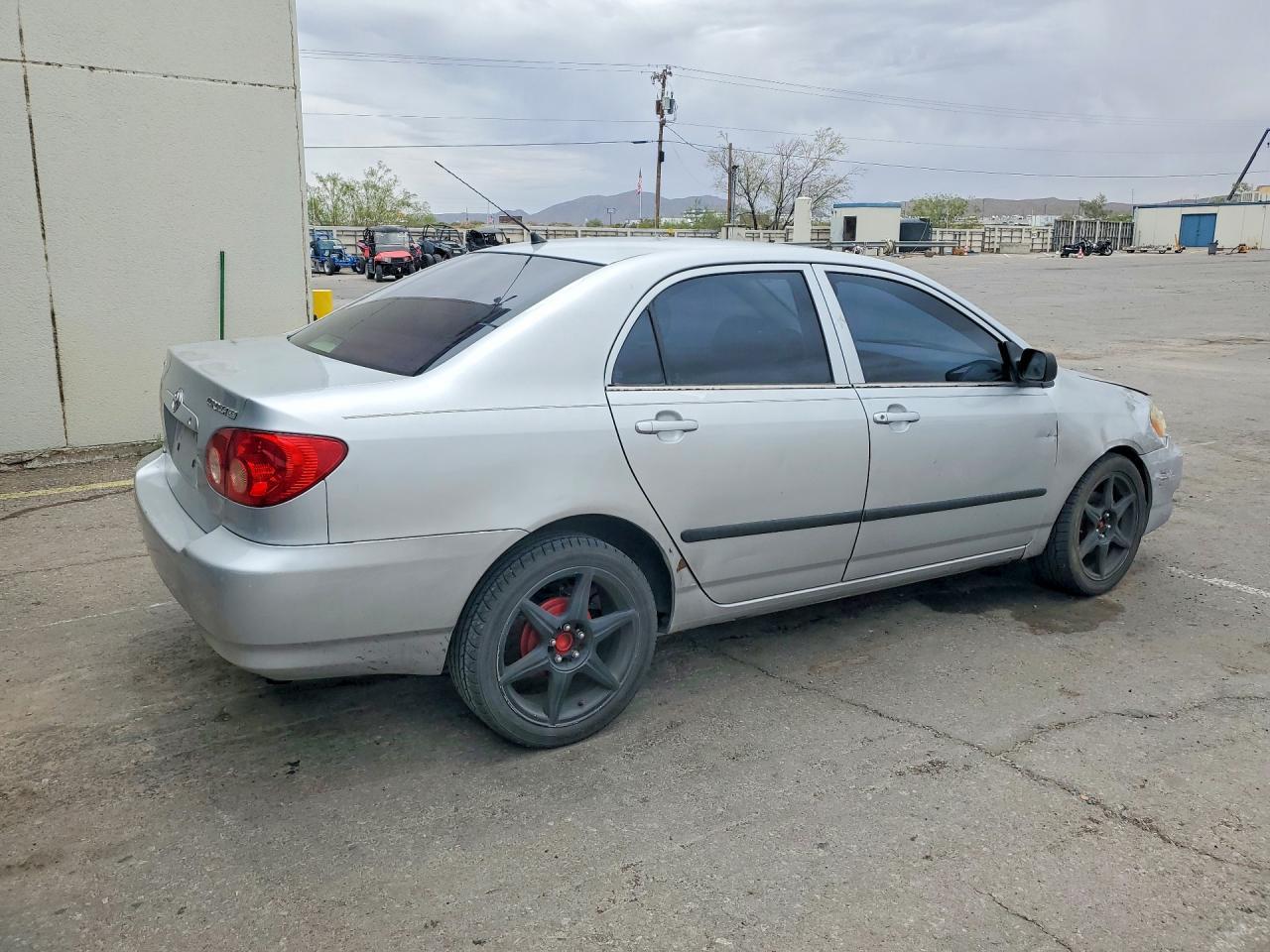 2005 Toyota Corolla Ce - Image 3