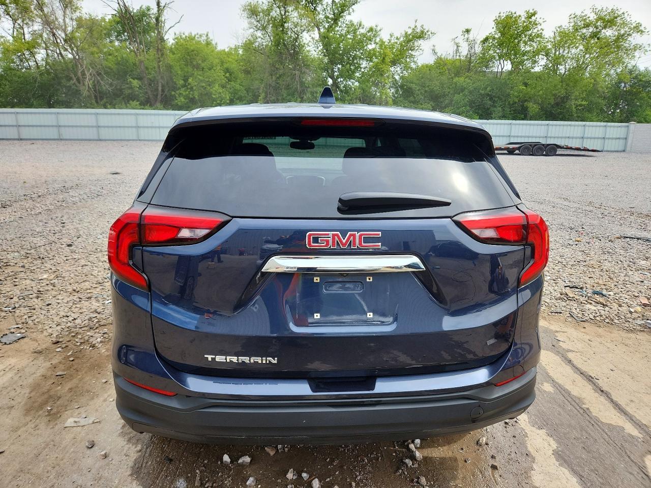 2018 GMC Terrain Sle - Image 6
