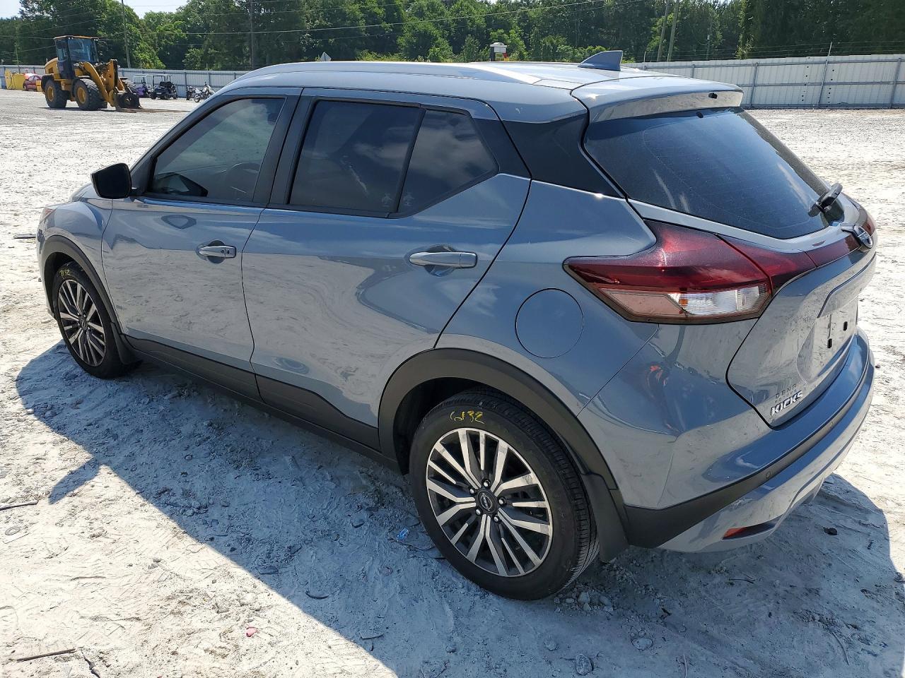 2023 Nissan Kicks Sv - Image 2
