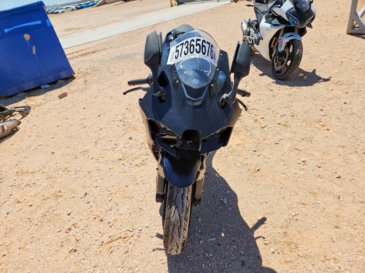 2025 Kawasaki Zx1002 M - Image 2
