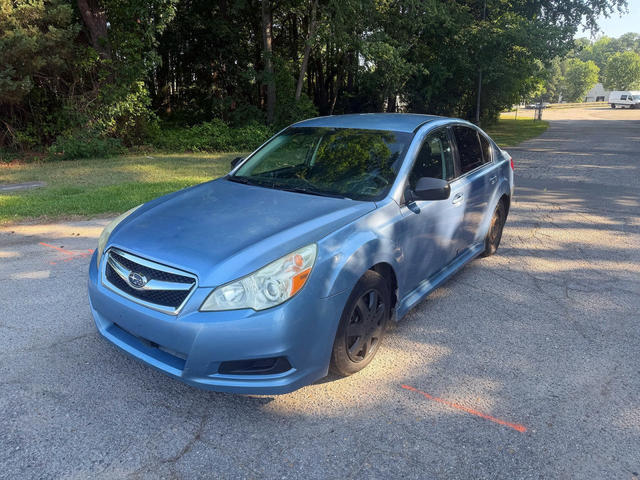 2011 Subaru Legacy 2.5I - Image 2