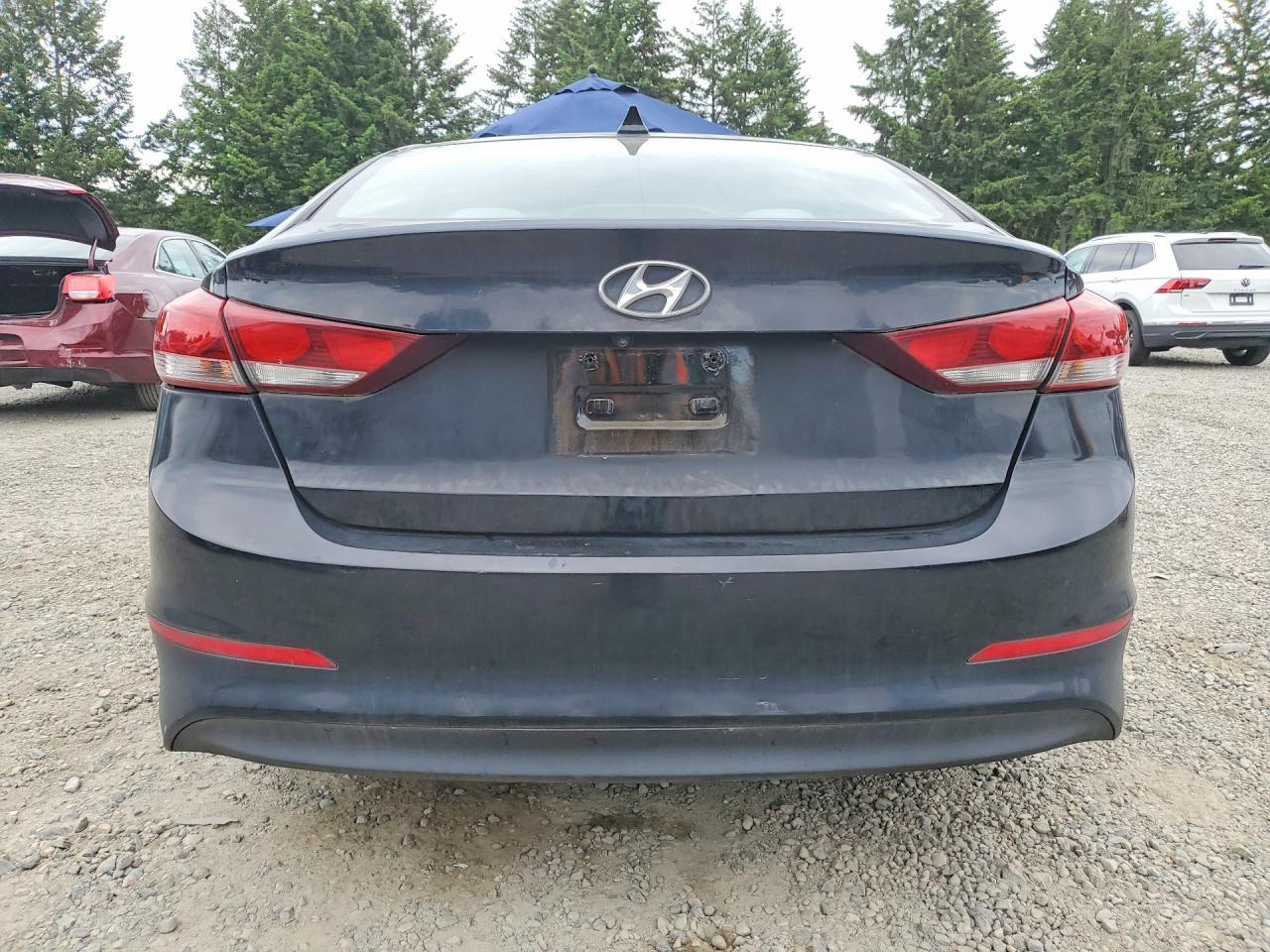 2017 Hyundai Elantra Value Edition - Image 6