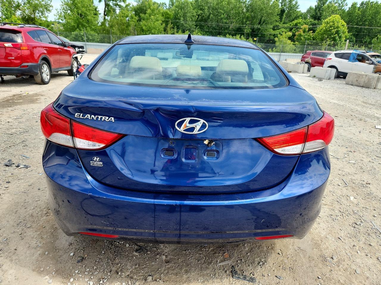 2013 Hyundai Elantra Gls - Фото 6