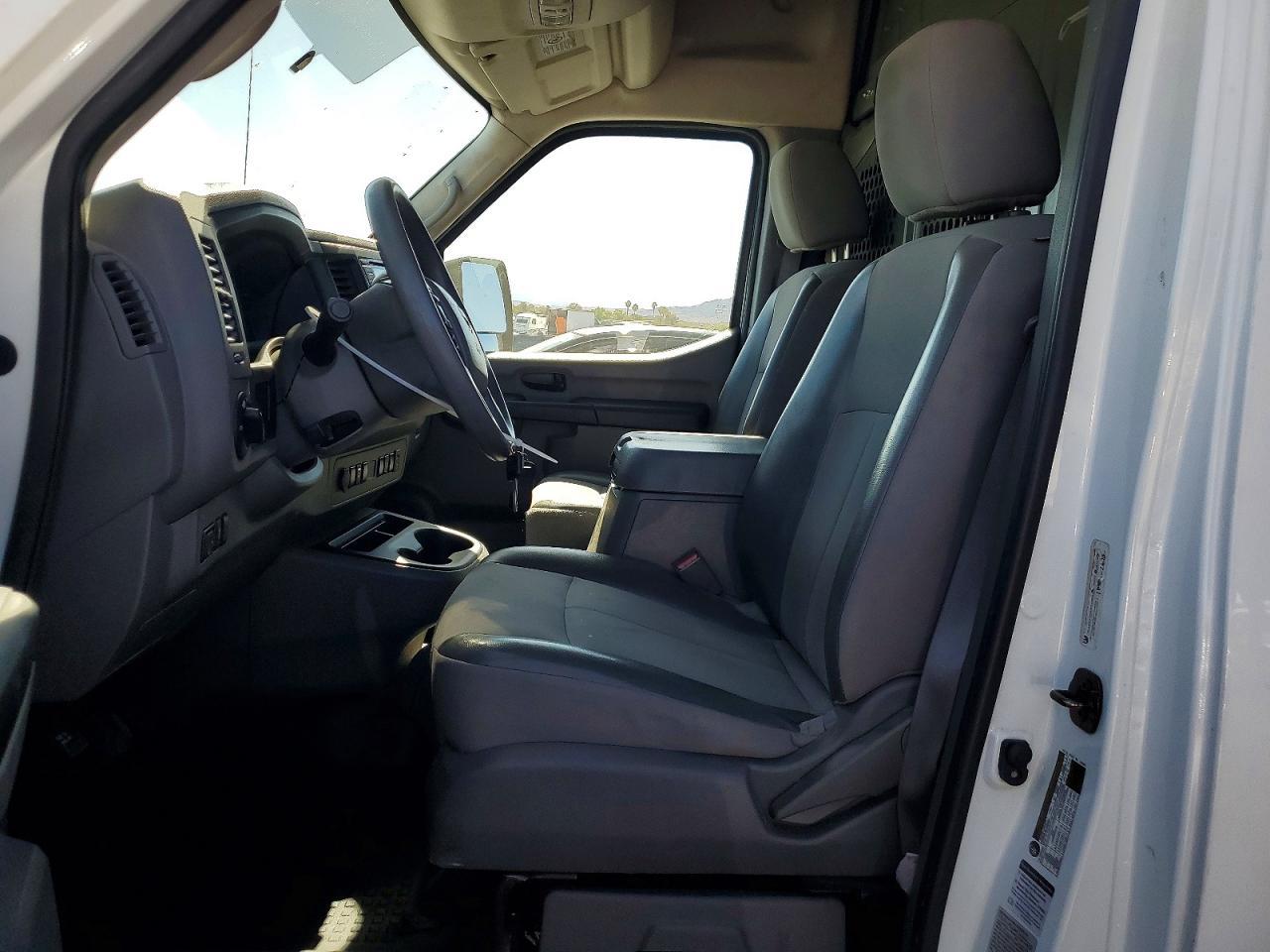 2018 Nissan Nv 2500 Hd Sv - Image 7