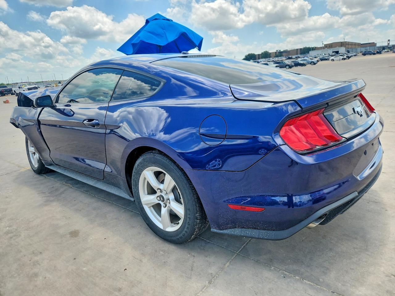2019 Ford Mustang - Фото 2