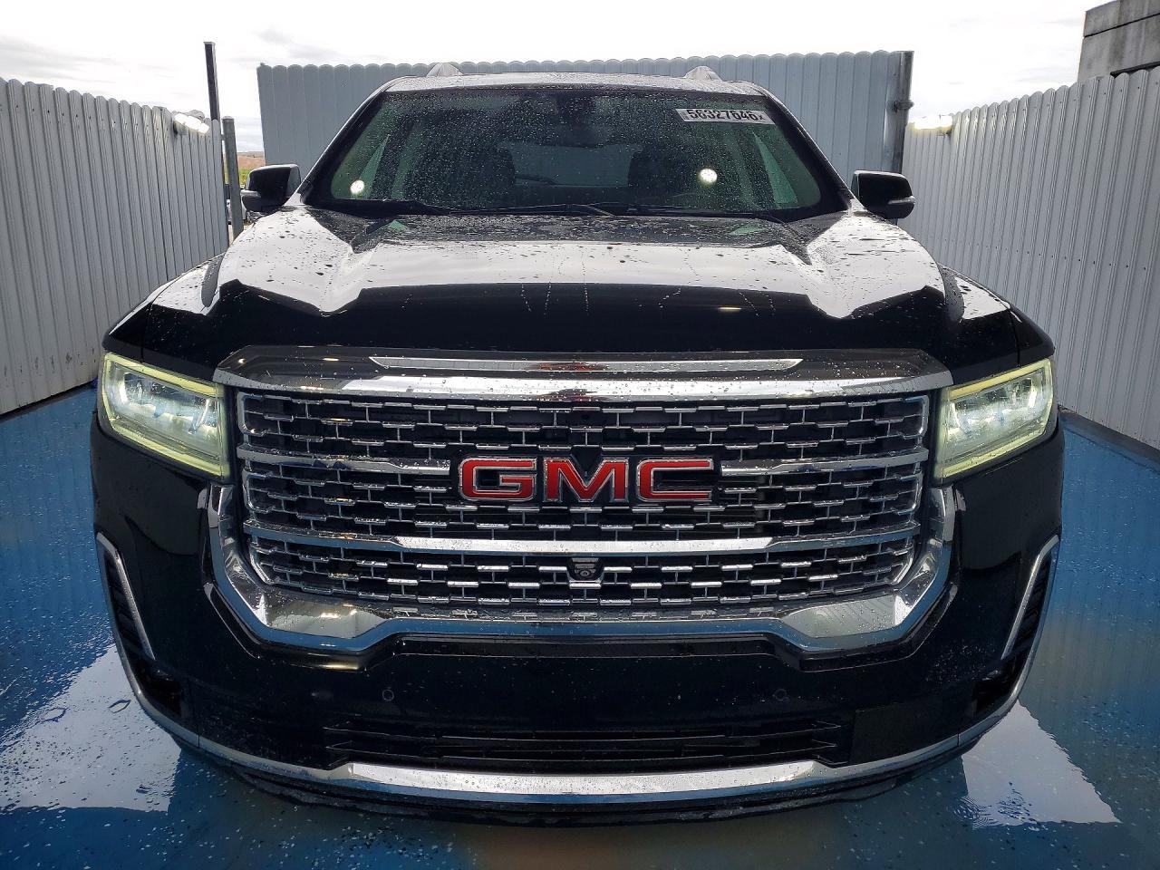 2022 GMC Acadia Denali - Image 5