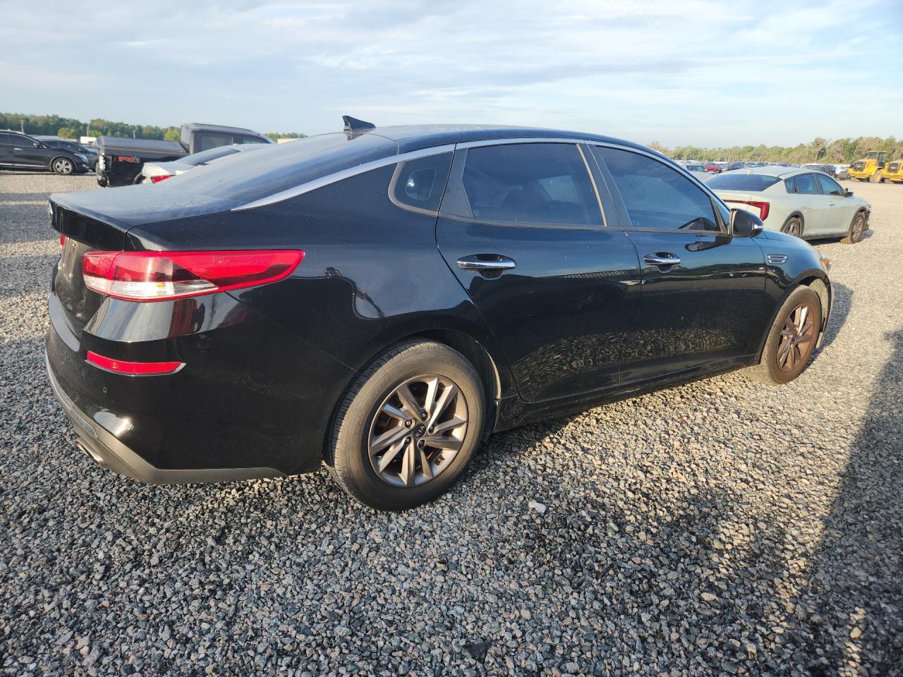 2020 Kia Optima Lx - Image 3