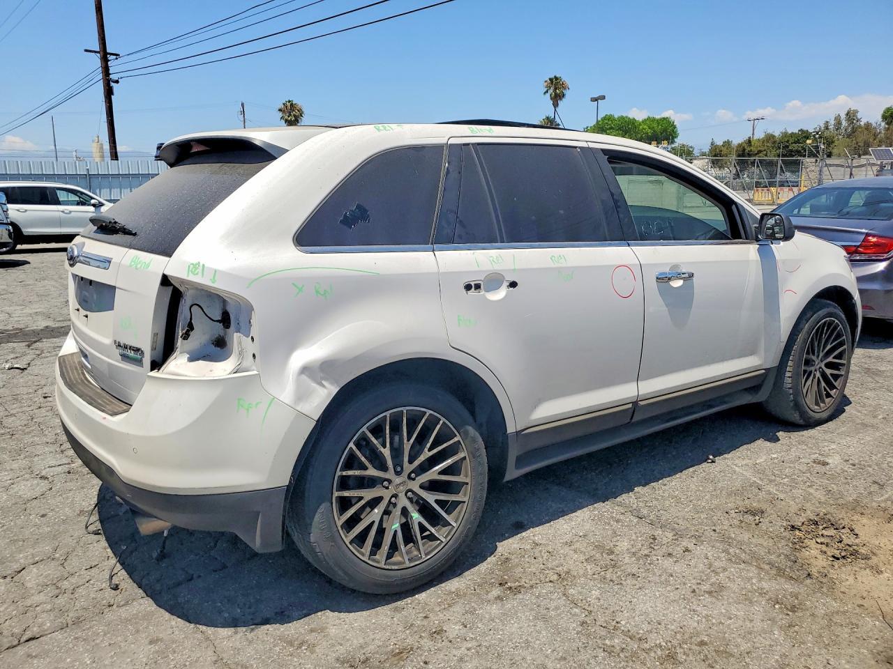 2012 Ford Edge Limited - Image 3