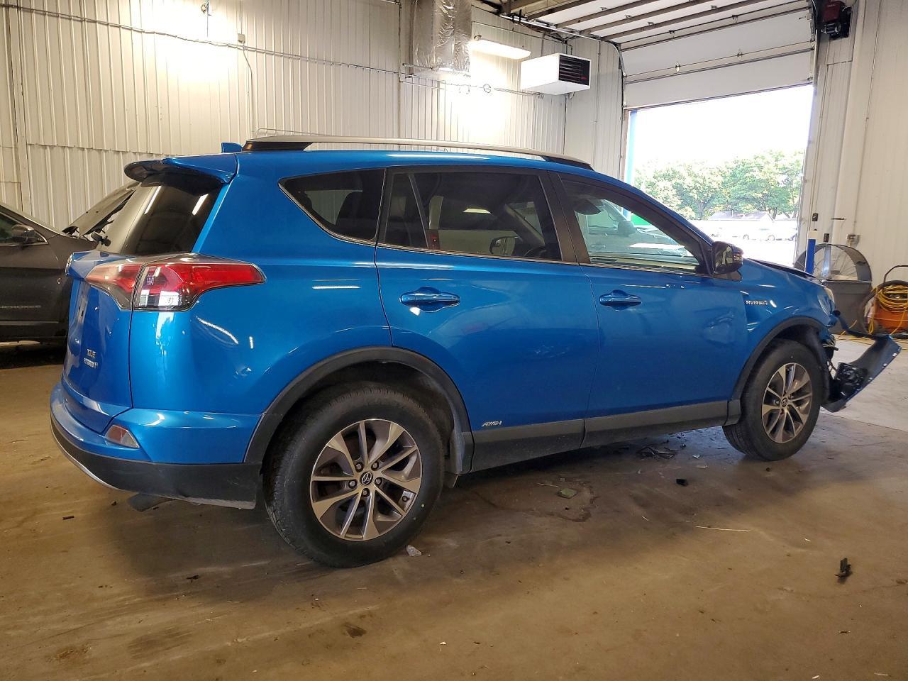 2018 Toyota Rav4 Hybrid Xle - Фото 3