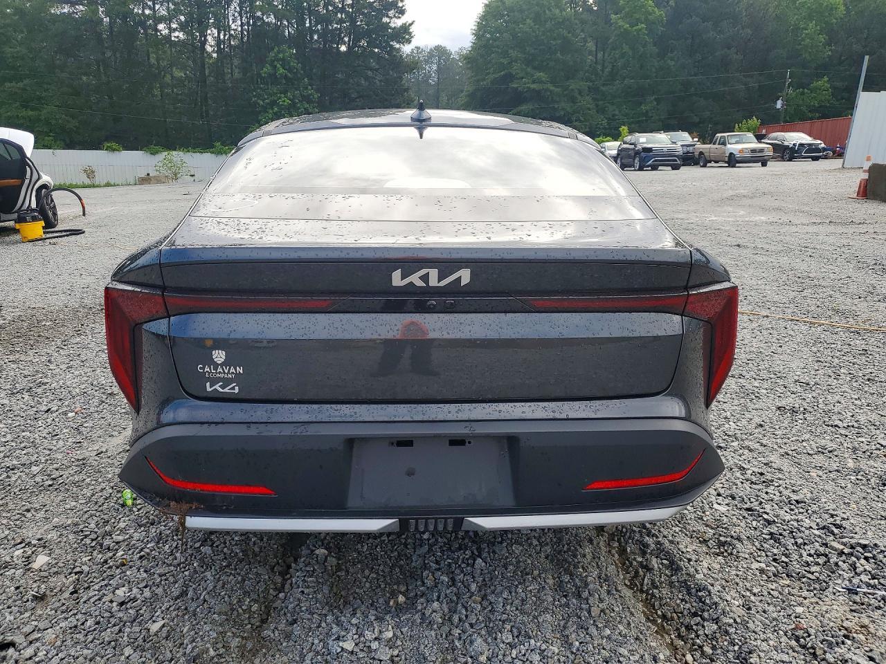 2025 Kia K4 Lx - Image 6