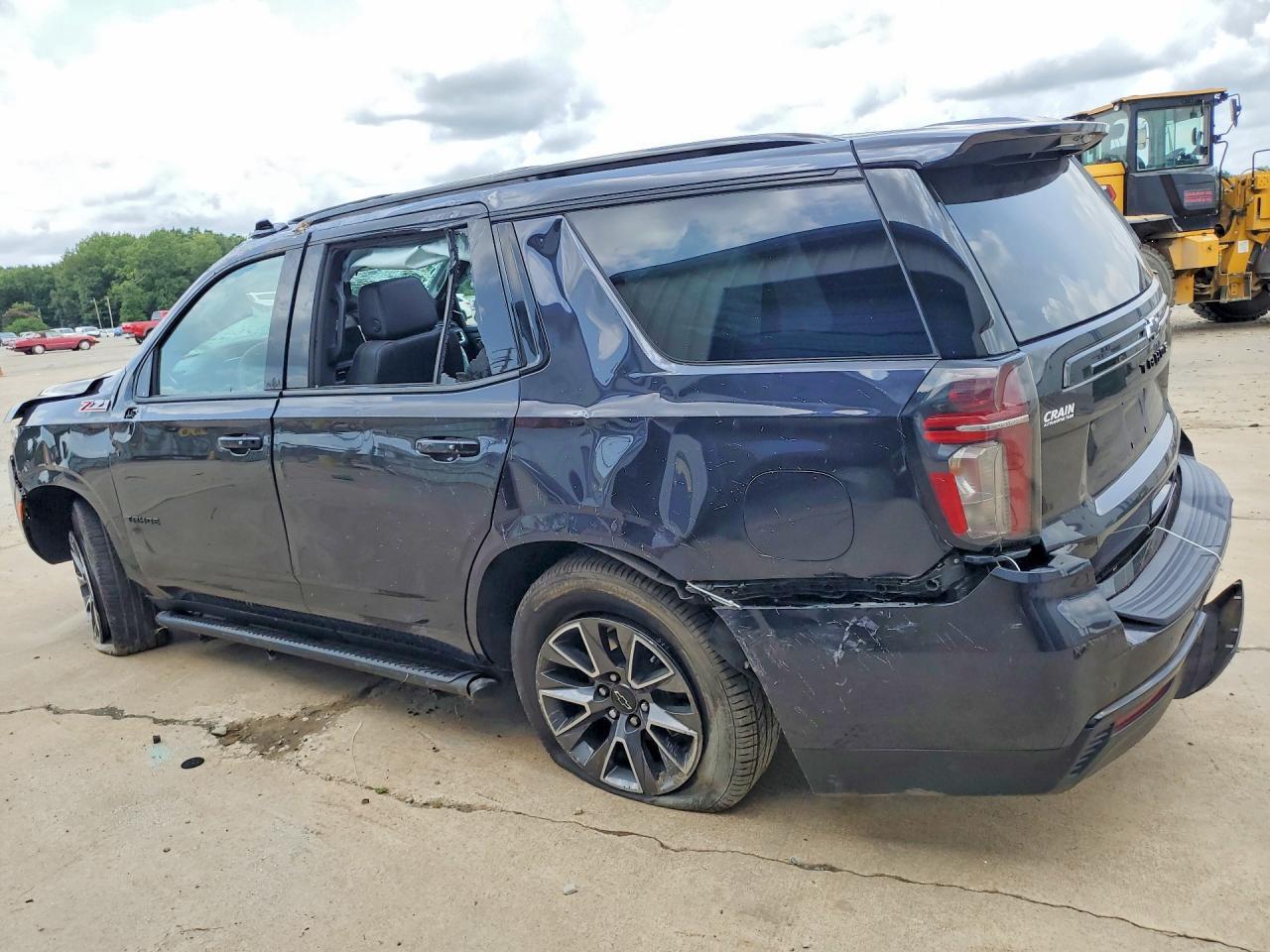 2023 Chevrolet Tahoe K1500 Z71 - Фото 2