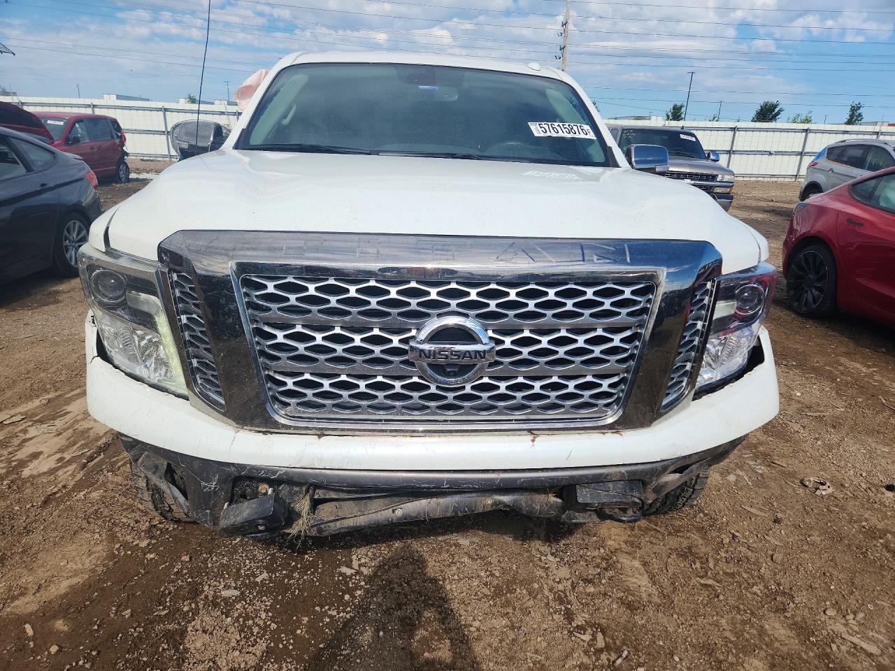 2017 Nissan Titan Platinum Reserve - Фото 5