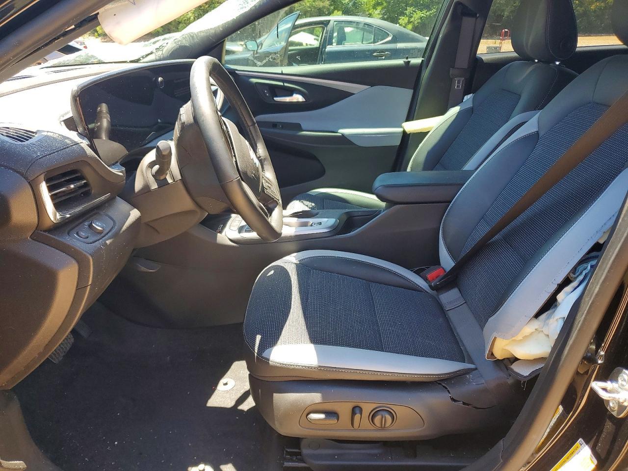 2025 Buick Envista Preferred - Image 7