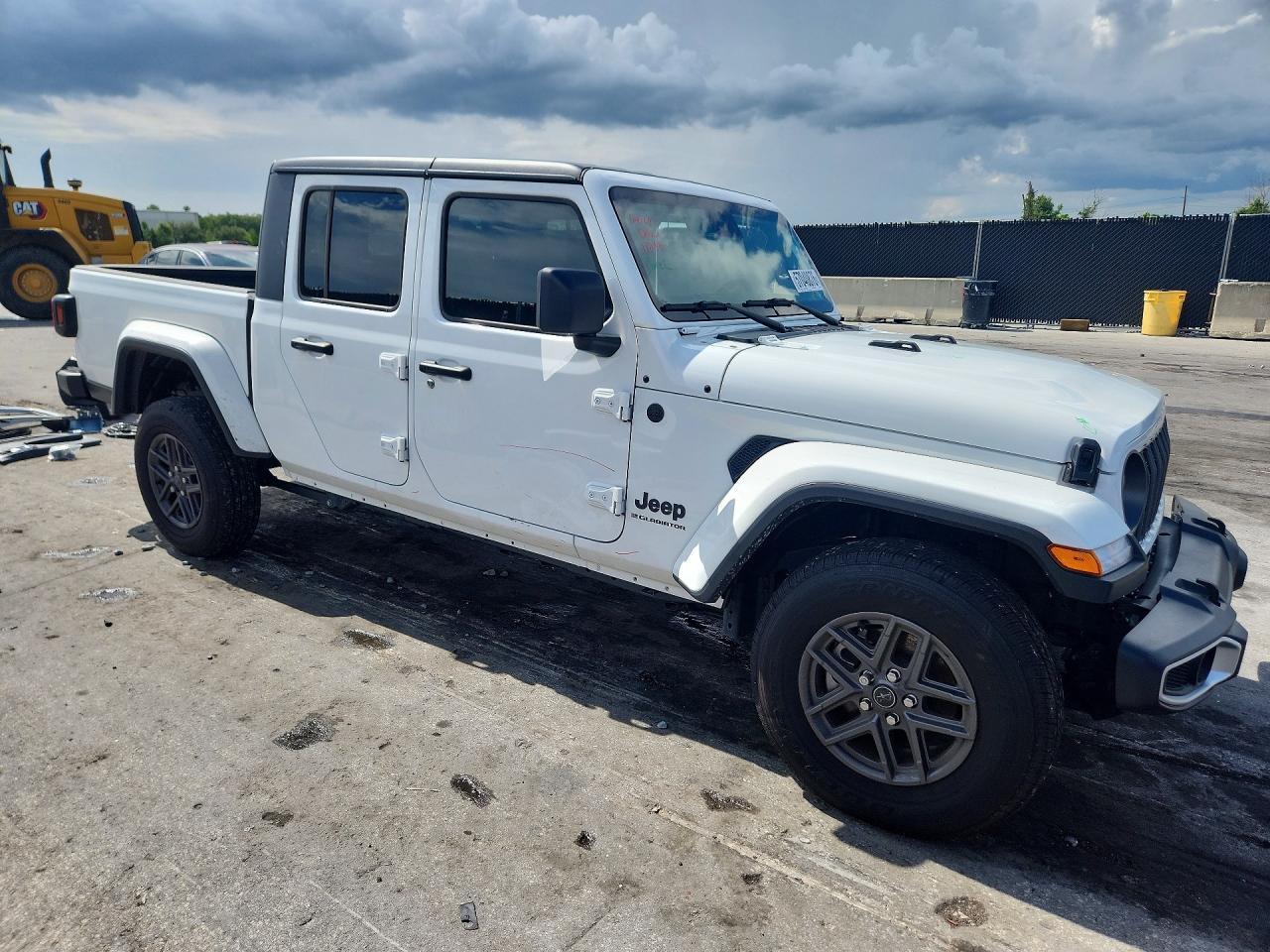2025 Jeep Gladiator Sport - Фото 4