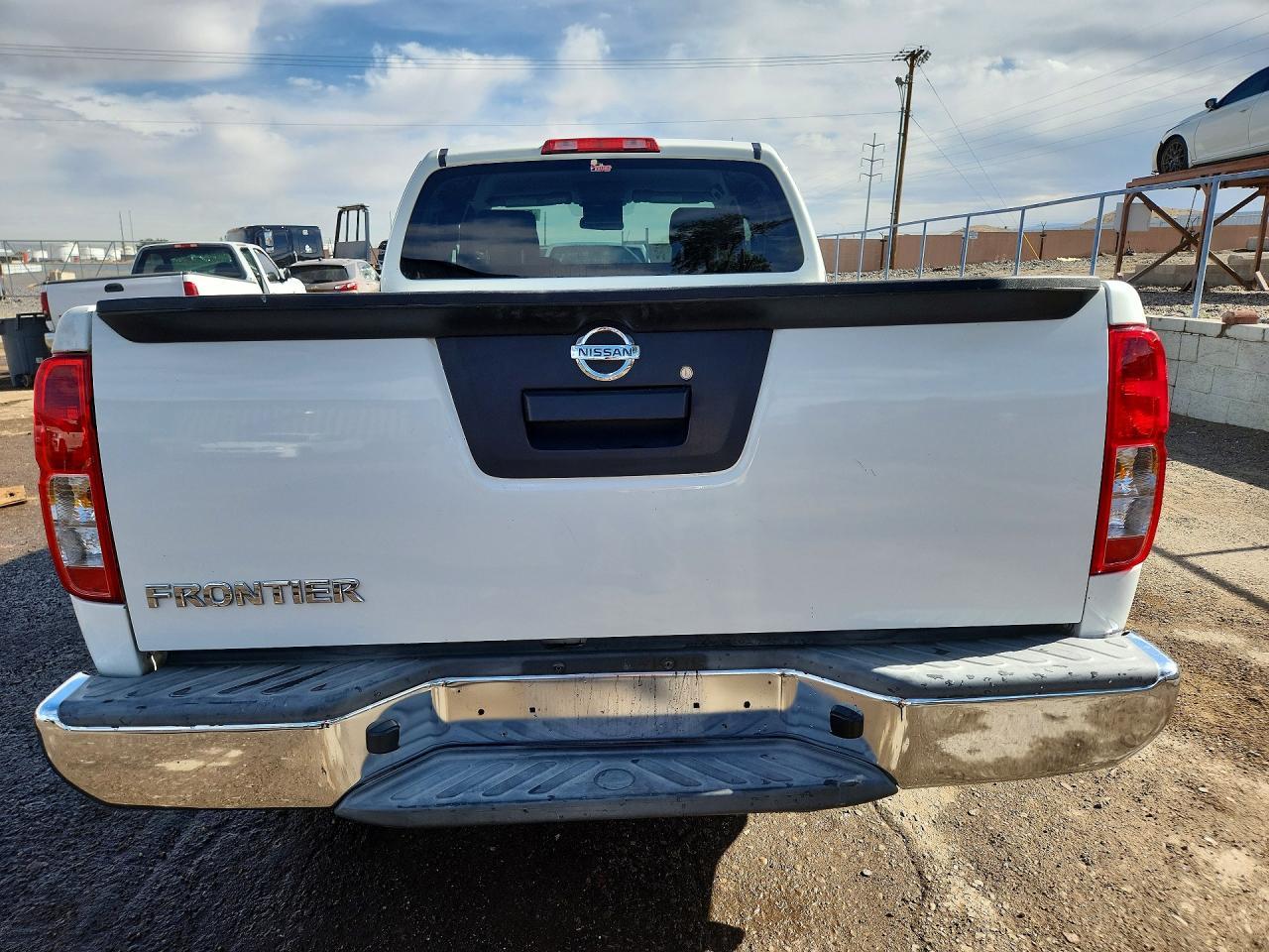 2016 Nissan Frontier S - Image 6