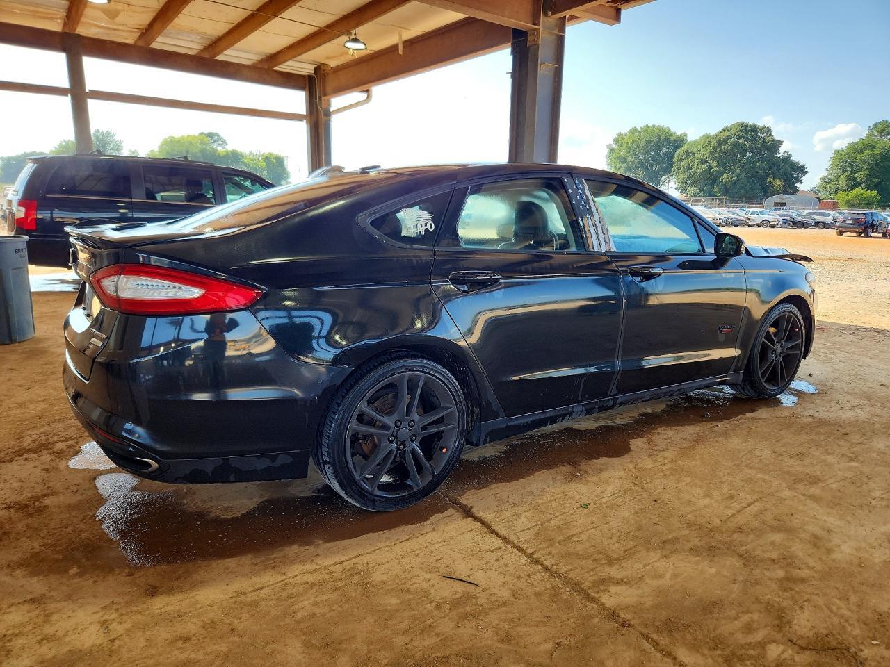 2013 Ford Fusion Titanium - Image 3